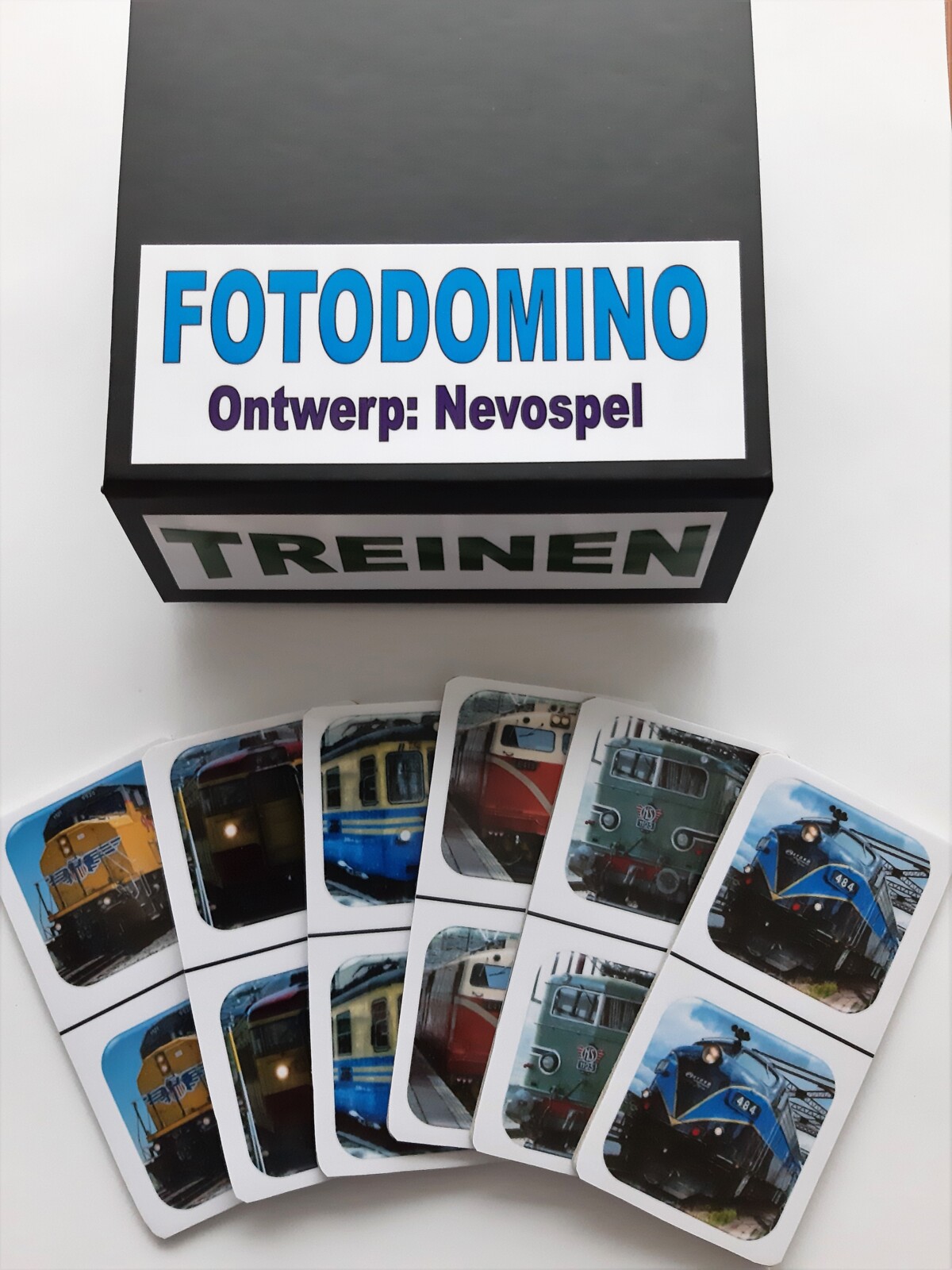 FotoDomino_Treinen_1e.jpg